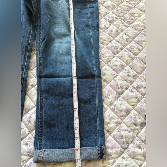 Measure & Made . Classic Blue Slim Straight Jeans - Picture 7 of 8